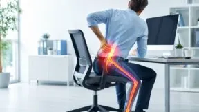 Защемление седалищного нерва из-за офисной работы: причины и что делать